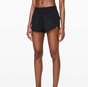Lululemon Tracker Short V 4" sz 4 black